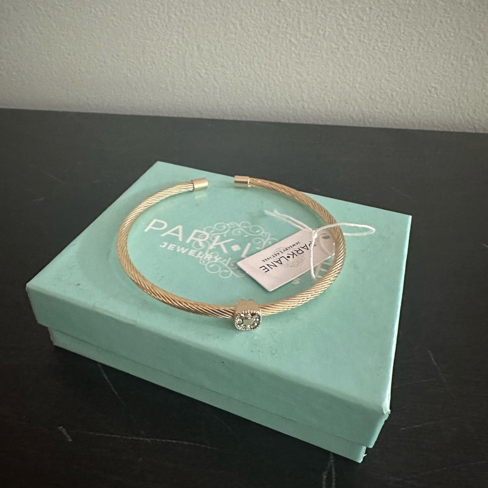 Park Lane Bracelet NWT